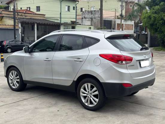 HYUNDAI-IX35-2.0 MPI 4X2 16V FLEX 4P AUTOMÁTICO HYUNDAI-IX35-2013