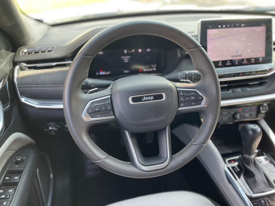 JEEP-COMMANDER-2.0 TD380 TURBO DIESEL LIMITED AT9 JEEP-COMMANDER-2023