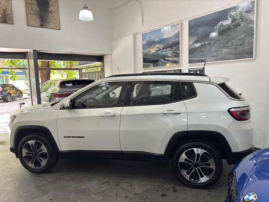 JEEP-COMPASS-2.0 16V FLEX LONGITUDE AUTOMÁTICO JEEP-COMPASS-2017