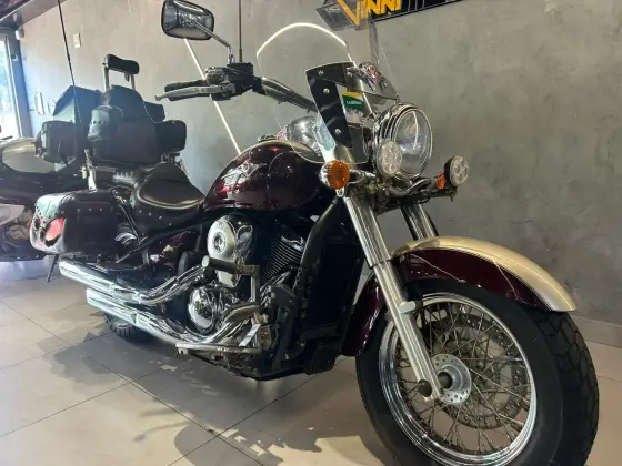 KAWASAKI VULCAN 900 CLASSIC LT 