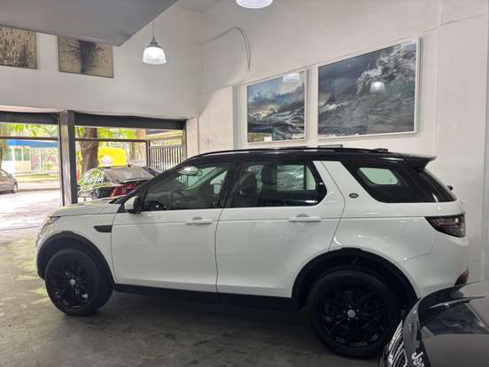 LAND ROVER-DISCOVERY SPORT-2015