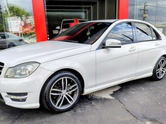 MERCEDES-BENZ-C 180-1.6 CGI SPORT 16V TURBO GASOLINA 4P AUTOMÁTICO MERCEDES-BENZ-C 180-2013