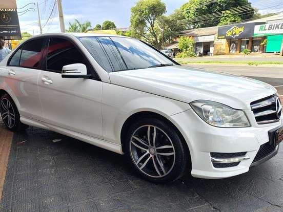 MERCEDES-BENZ-C 180-1.6 CGI SPORT 16V TURBO GASOLINA 4P AUTOMÁTICO MERCEDES-BENZ-C 180-2013