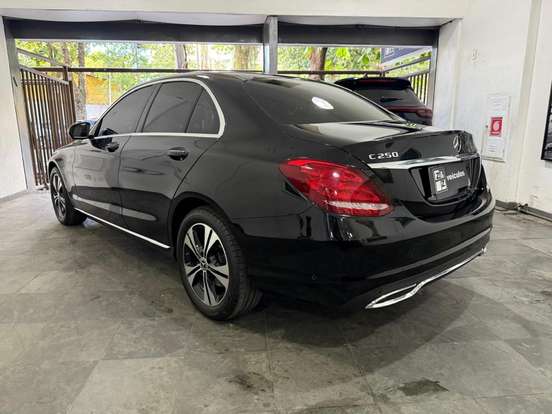 MERCEDES-BENZ-C 250-2017