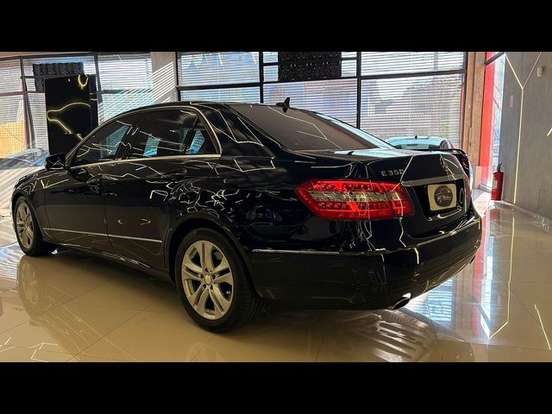 MERCEDES-BENZ-E 350-3.5 AVANTGARDE V6 GASOLINA 4P AUTOMÁTICO MERCEDES-BENZ-E 350-2010