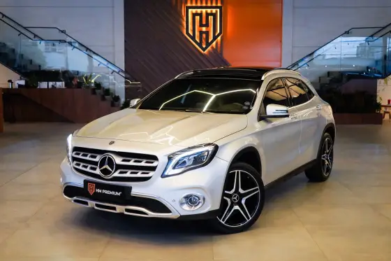 MERCEDES-BENZ GLA 200 1.6 CGI FLEX ENDURO 7G-DCT