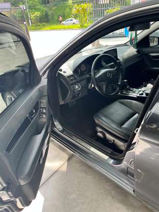 MERCEDES-BENZ-C 180-2010
