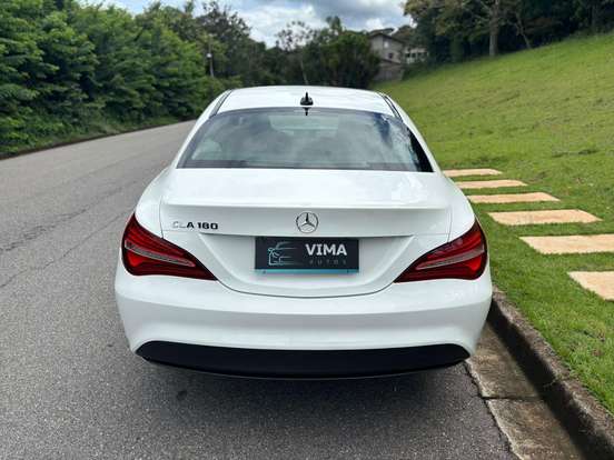 MERCEDES-BENZ-CLA 180-2017