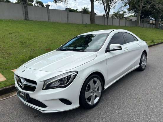 MERCEDES-BENZ-CLA 180-1.6 CGI GASOLINA 7G-DCT MERCEDES-BENZ-CLA 180-2017