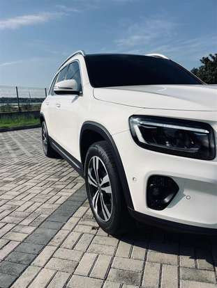 MERCEDES-BENZ-GLB 220-2024