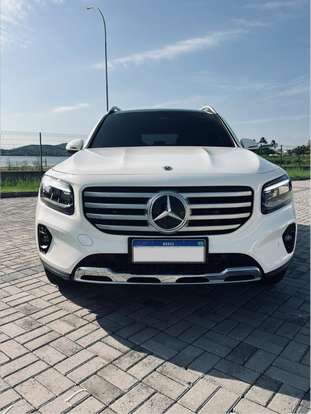 MERCEDES-BENZ-GLB 220-2024
