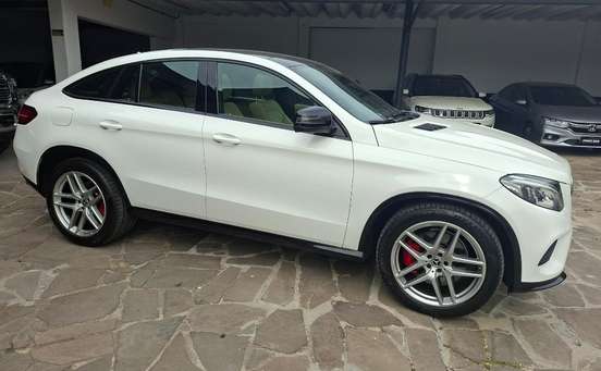 MERCEDES-BENZ-GLE 400-3.0 V6 GASOLINA HIGHWAY COUPÉ 4MATIC 9G-TRONIC MERCEDES-BENZ-GLE 400-2017