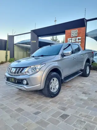 MITSUBISHI L200 TRITON 2.4 16V TURBO DIESEL SPORT HPE TOP CD 4P 4X4 AUTOMÁTICO