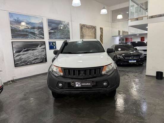 MITSUBISHI-L200 TRITON-2020