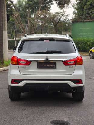 MITSUBISHI-ASX-2021