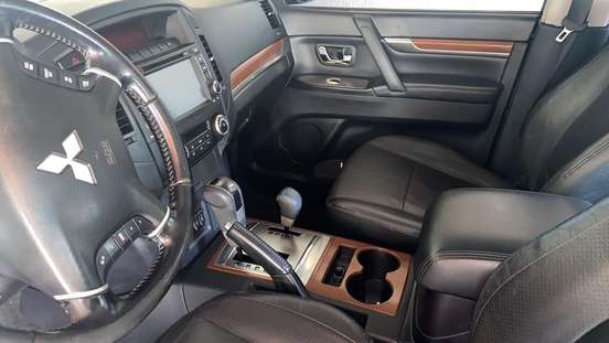 MITSUBISHI-PAJERO FULL-3.8 HPE 4X4 V6 24V GASOLINA 2P AUTOMÁTICO MITSUBISHI-PAJERO FULL-2012