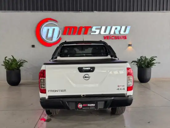 NISSAN-FRONTIER-2.3 16V TURBO DIESEL ATTACK CD 4X4 AUTOMÁTICO NISSAN-FRONTIER-2021