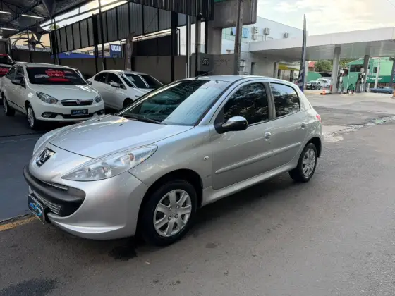 PEUGEOT 207 1.4 XR 8V FLEX 4P MANUAL