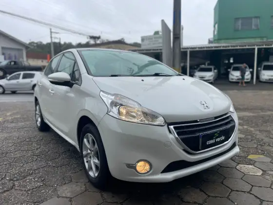 PEUGEOT 208 1.6 ALLURE 16V FLEX 4P AUTOMÁTICO
