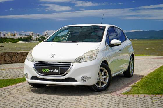PEUGEOT 208 1.5 ACTIVE PACK 8V FLEX 4P MANUAL