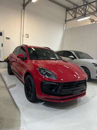 PORSCHE-MACAN-2023