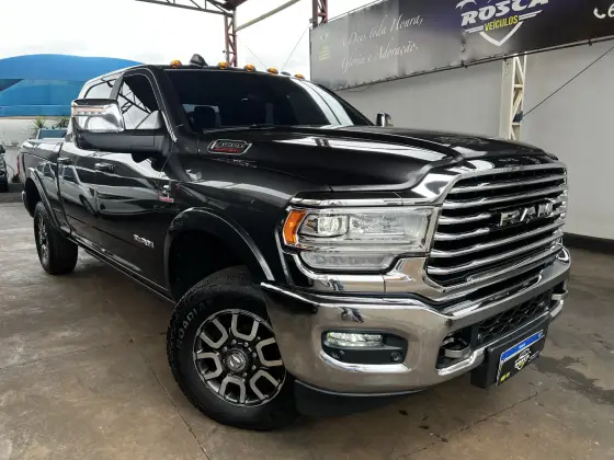 RAM 3500 6.7 I6 TURBO DIESEL LIMITED LONGHORN CD 4X4  AUTOMÁTICO