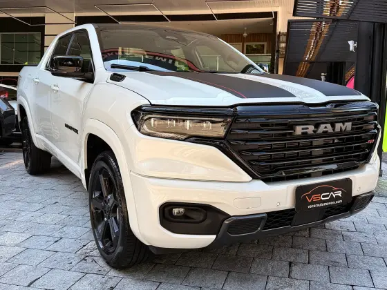 RAM RAMPAGE 2.0 HURRICANE 4 TURBO GASOLINA R/T 4X4 AUTOMÁTICO