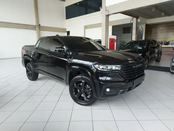 RAM RAMPAGE 2.0 HURRICANE 4 TURBO GASOLINA R/T 4X4 AUTOMÁTICO