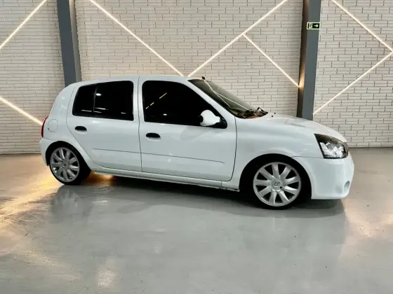 RENAULT CLIO 1.0 EXPRESSION 16V FLEX 4P MANUAL