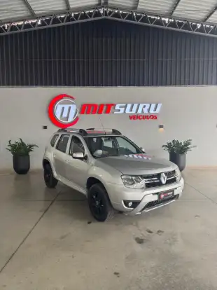 RENAULT-DUSTER-2015