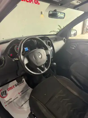 RENAULT-DUSTER-2015