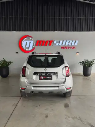 RENAULT-DUSTER-2015