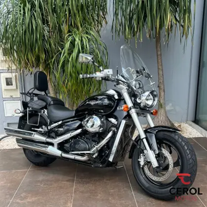 SUZUKI BOULEVARD M800 