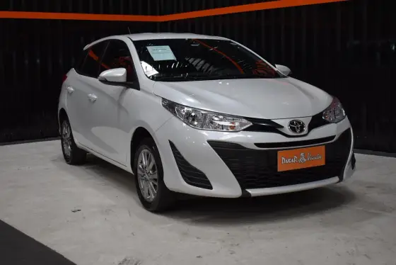 TOYOTA YARIS 1.3 16V FLEX XL LIVE MULTIDRIVE