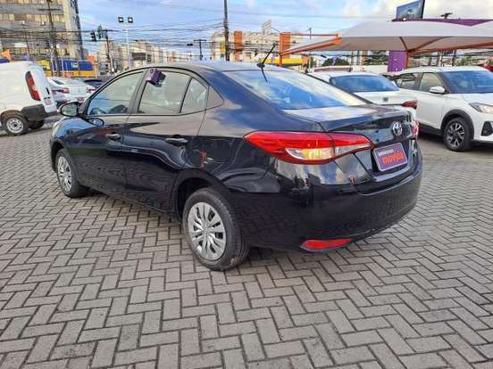 TOYOTA-YARIS-2024