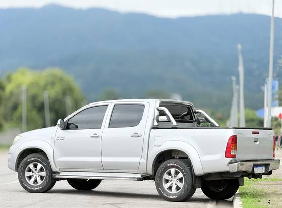 TOYOTA HILUX 2.7 SR 4X2 CD 16V GASOLINA 4P MANUAL