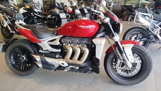 TRIUMPH ROCKET III R TRIUMPH ROCKET III R