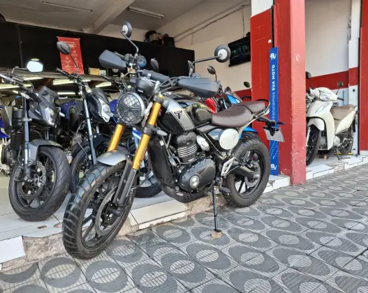 TRIUMPH SCRAMBLER 400 X 