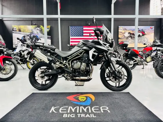 TRIUMPH TIGER 800 XRX 