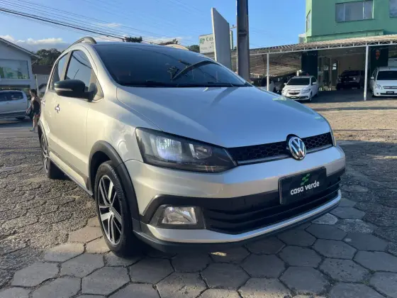 VOLKSWAGEN FOX 1.6 MSI TOTAL FLEX XTREME 4P MANUAL VOLKSWAGEN FOX 1.6 MSI TOTAL FLEX XTREME 4P MANUAL