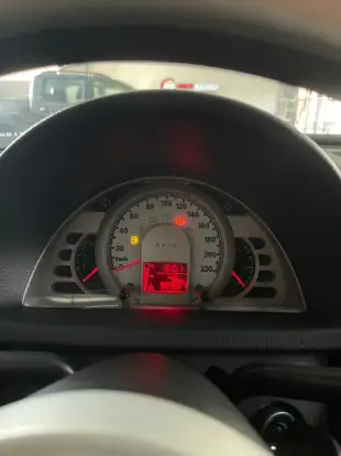VOLKSWAGEN-GOL-2008