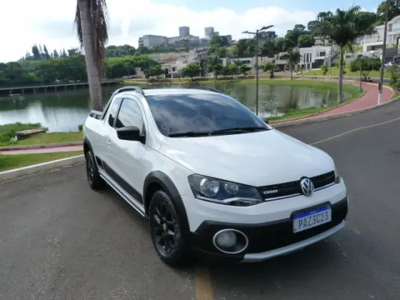 VOLKSWAGEN SAVEIRO 1.6 CROSS CE 8V FLEX 2P MANUAL