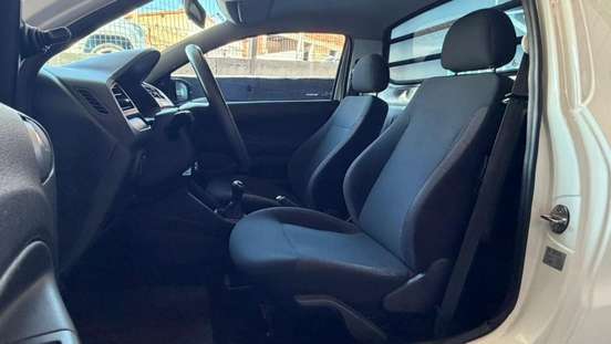 VOLKSWAGEN-SAVEIRO-2024