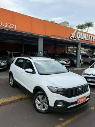 VOLKSWAGEN T-CROSS 1.0 200 TSI TOTAL FLEX AUTOMÁTICO