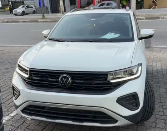 VOLKSWAGEN T-CROSS 1.0 200 TSI TOTAL FLEX AUTOMÁTICO