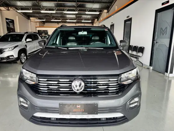 VOLKSWAGEN T-CROSS 1.0 200 TSI TOTAL FLEX COMFORTLINE AUTOMÁTICO
