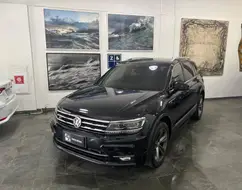VOLKSWAGEN TIGUAN 2.0 350 TSI GASOLINA ALLSPACE R-LINE 4MOTION DSG VOLKSWAGEN TIGUAN 2.0 350 TSI GASOLINA ALLSPACE R-LINE 4MOTION DSG
