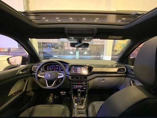 VOLKSWAGEN-T-CROSS-2025