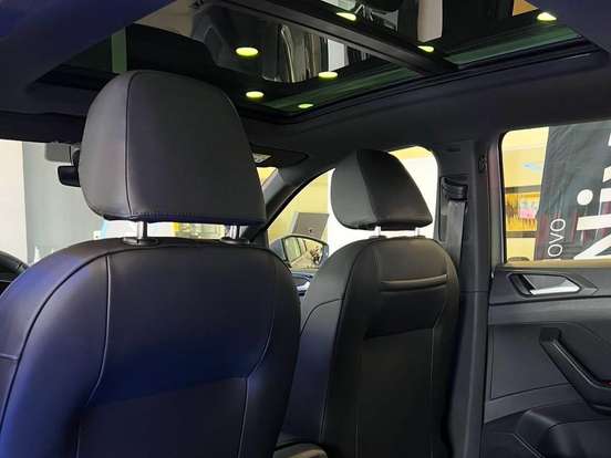 VOLKSWAGEN-T-CROSS-1.4 250 TSI TOTAL FLEX HIGHLINE AUTOMÁTICO VOLKSWAGEN-T-CROSS-2025