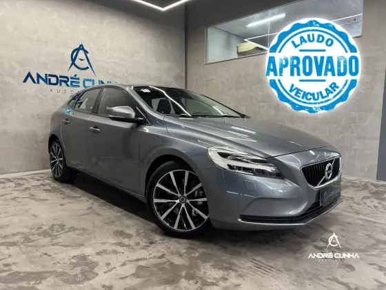VOLVO V40 2.0 T4 MOMENTUM GASOLINA 4P AUTOMÁTICO